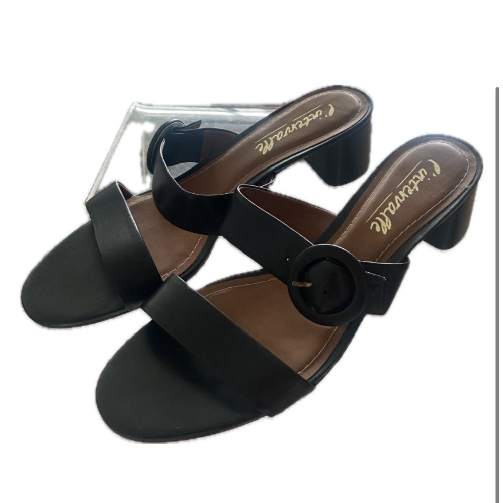 Genuine leather l'intervalle double strap block heel sandal, size 41 / 10 US
